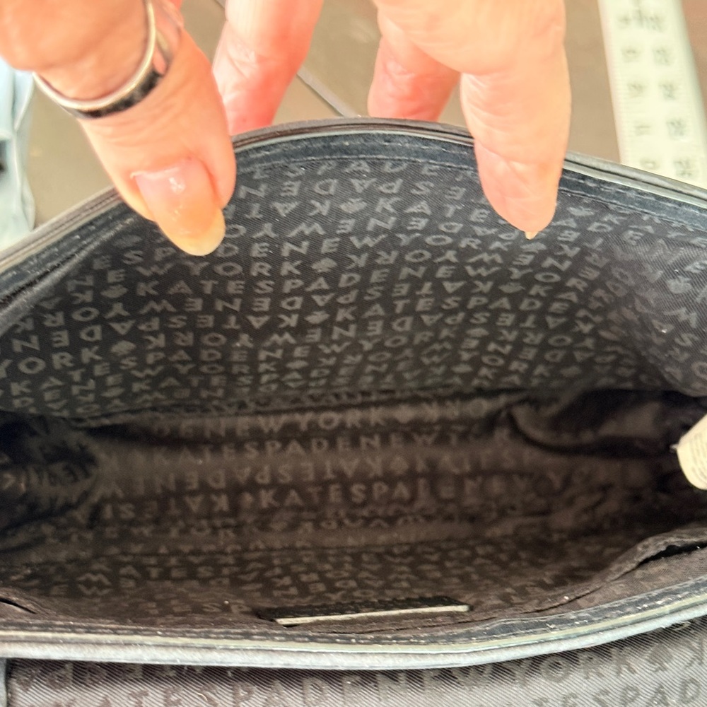 Kate Spade EUC Black, Buttery.
Leather & Chain Crossbody Bag
Timeless Kate Spade - Picture 11 of 15